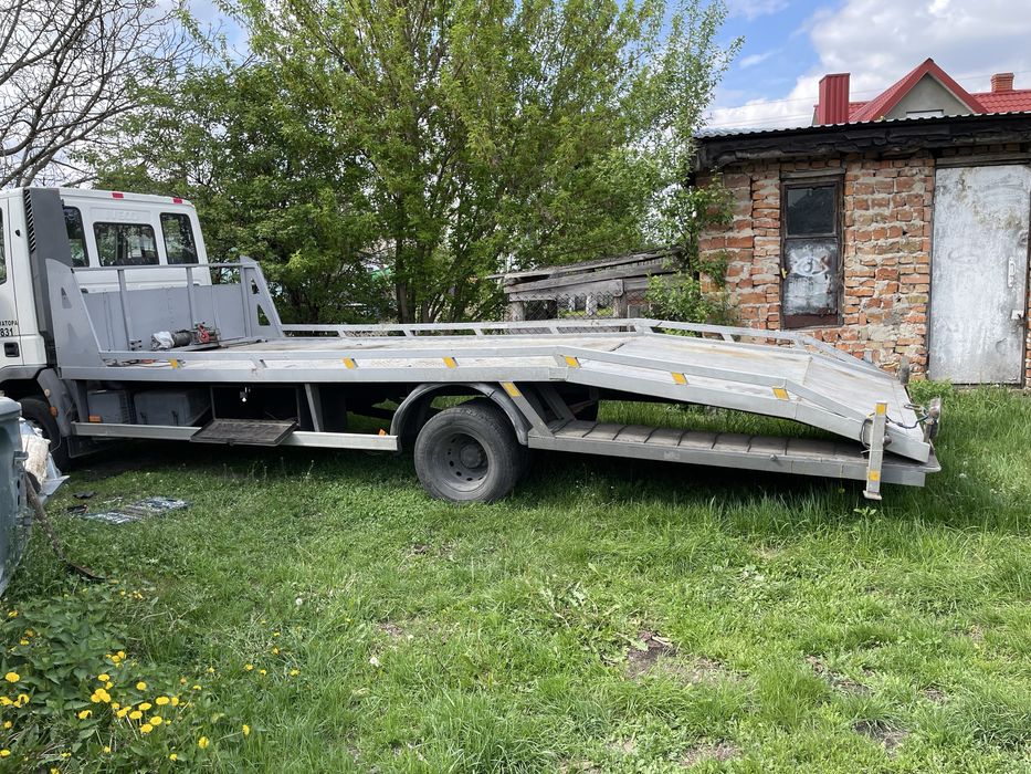 Лавєта евакуатор продам крепка надійна