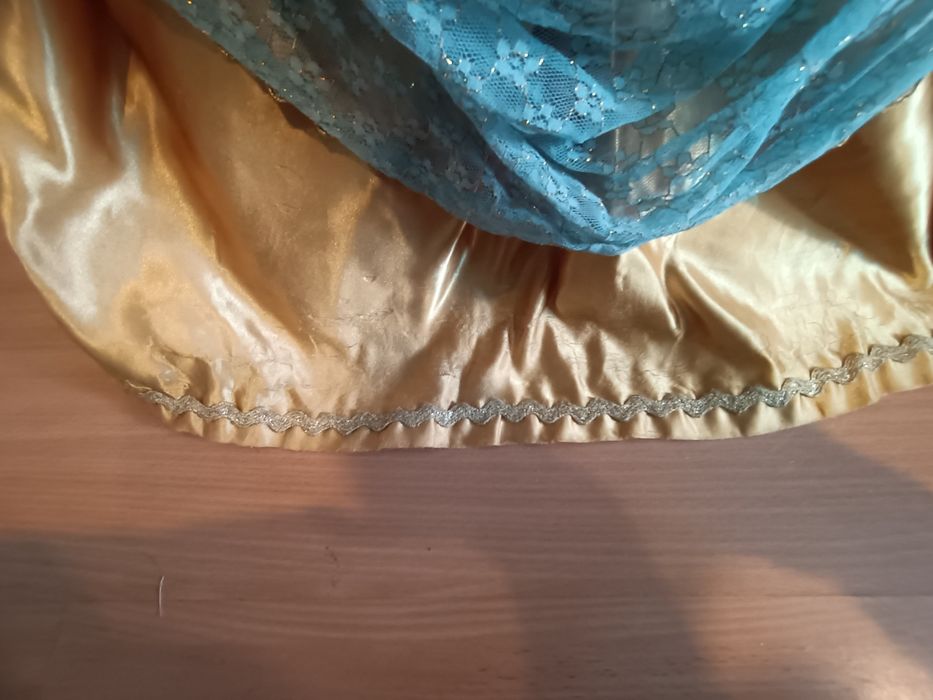 Vestido dama antiga criança