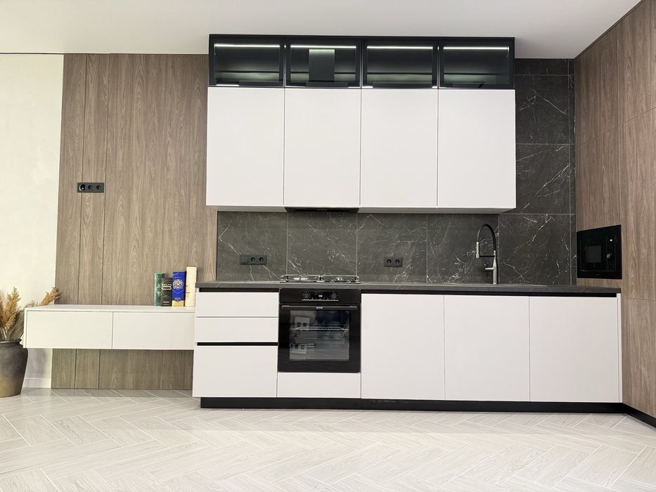 Продаж таухауса у топ локації