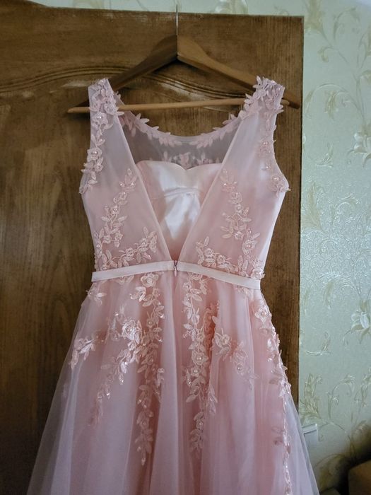 Платье вечернее длинное