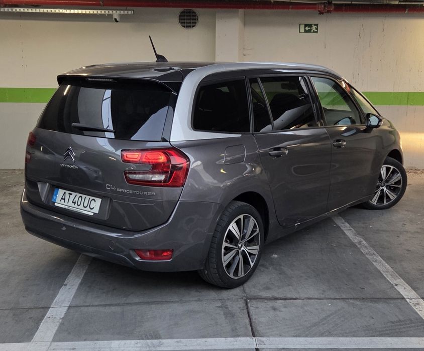 Citroën C4 Spacetourer Shine Automática foto 2