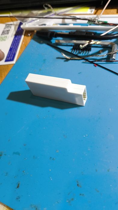 Кабель для прошивки Zelio Logic, гальванічна розв'язка