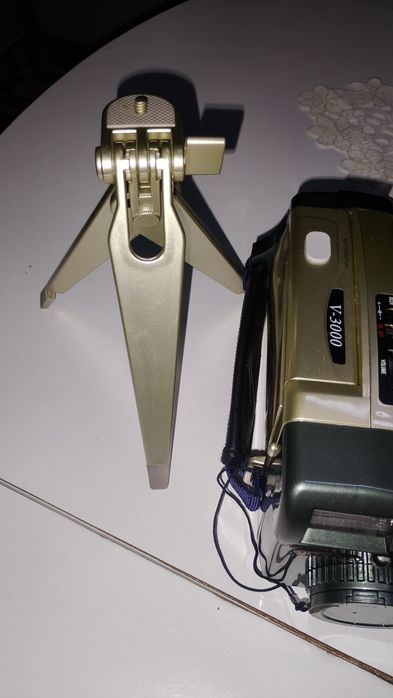 Vendo máquina fotográfica V-3000