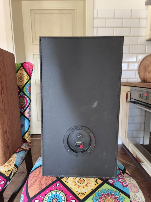 Infinity RS 4000 kolumny podstawkowe