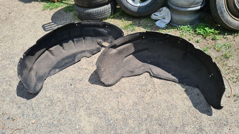 Подкрилки задні  AUDI Q7 Ауді Q7