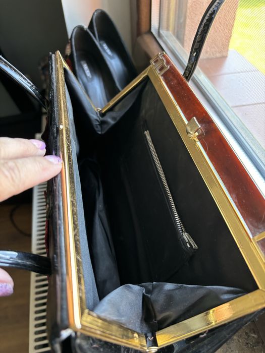 Szpilki i torebka na Swiateczne przyjecia - Ponadczasowy piekny