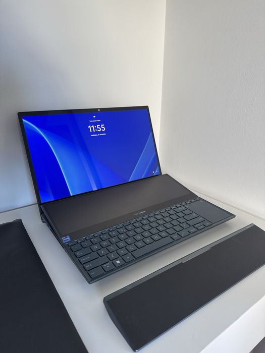 ASUS ZenBook Pro Duo UX582HS i9 32GB RTX3080