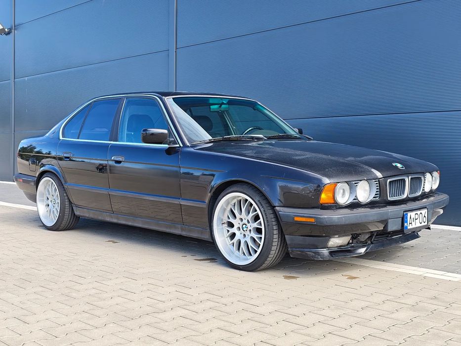 BMW Seria 5 BMW E34 540, V8, M60B40
