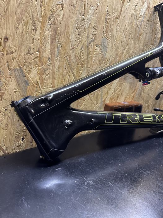 Rama full Trek Superfly100 29”