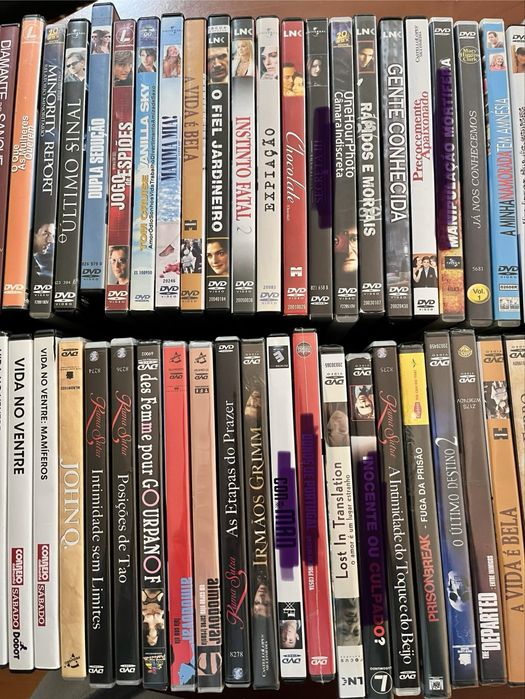 59 Filmes DVD originais / 10 = 10€