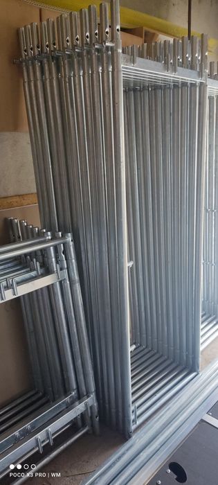 Rusztowanie elewacyjne ramowe  100m2 15x6.4 nowe z certyfikatem