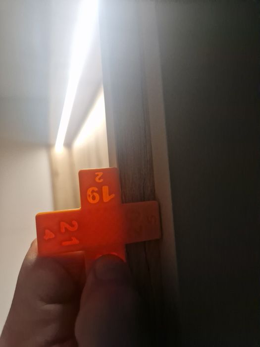 Krzyżyki z grubościami i odległościami do blende