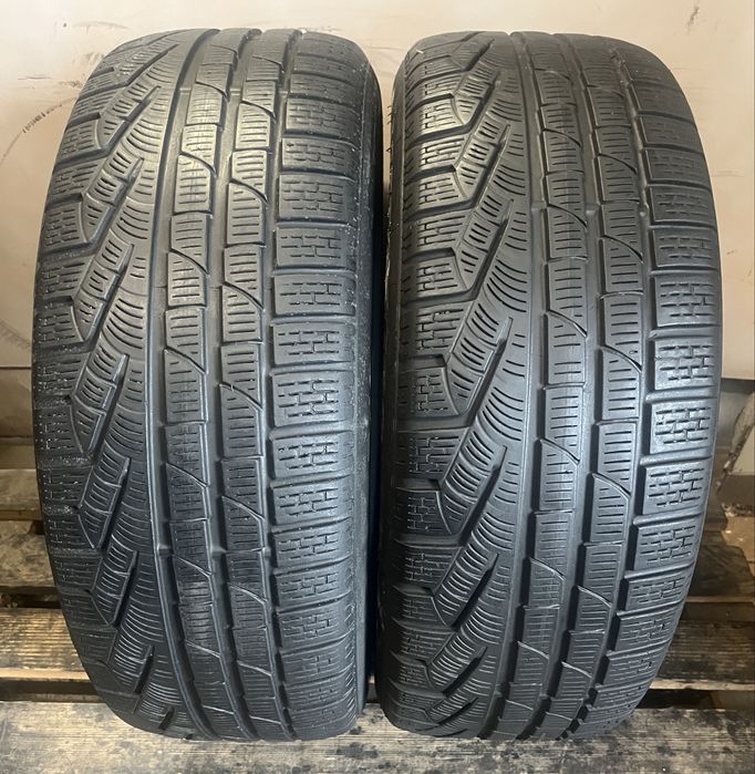 2 x PIRELLI Sottozero Winter 210 Serie II 235/55 R18 zimowe