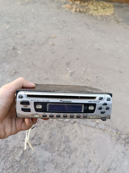 Магнитолы пионер(pioneer) и твиттера street sound