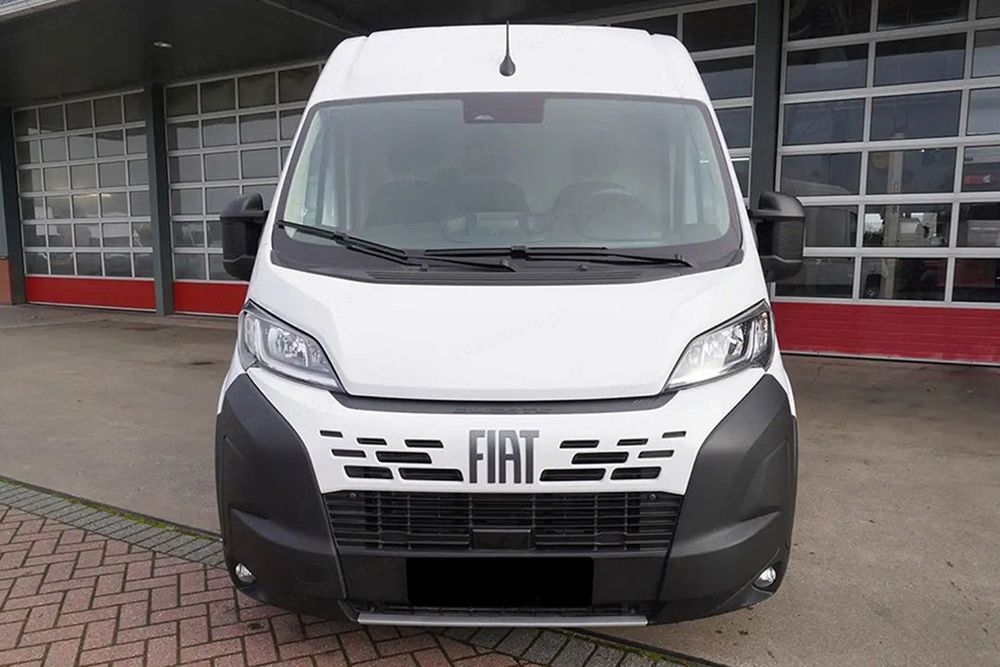 Fiat Ducato Maxi L3H2 aut 2.2 140KM  Wzmocnione zawieszenie !! Plastikowe listwy ochronne !! Kołpaki !!