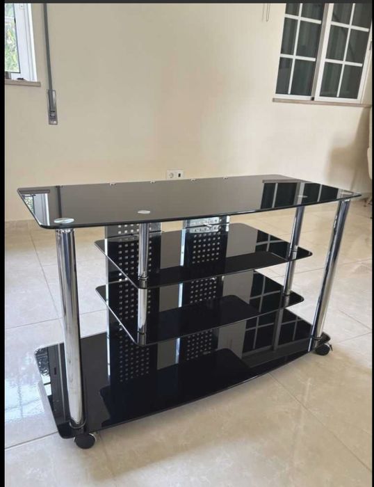 Mesa de tv usada