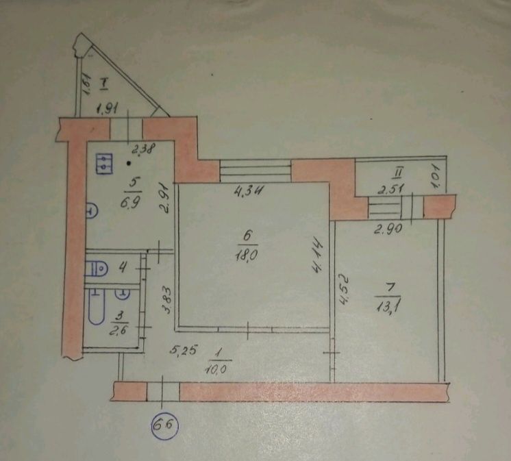 Продається 2 кімнатна , 54 м, вул. Дніпровська.