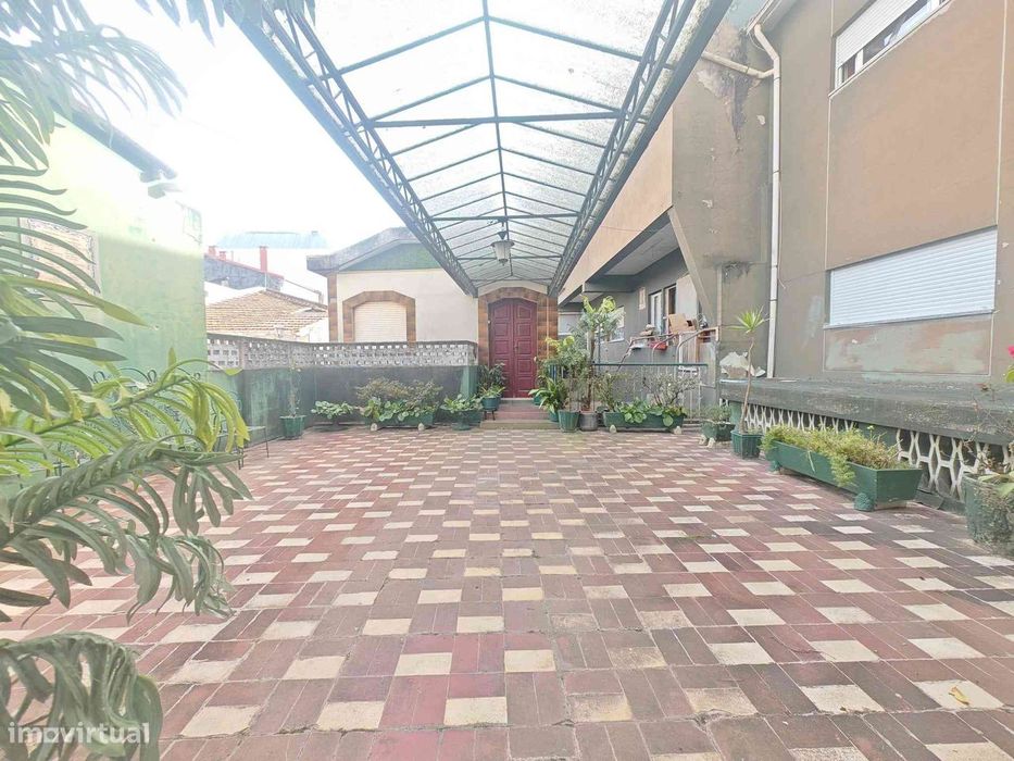 Oportunidade Em Campanhã