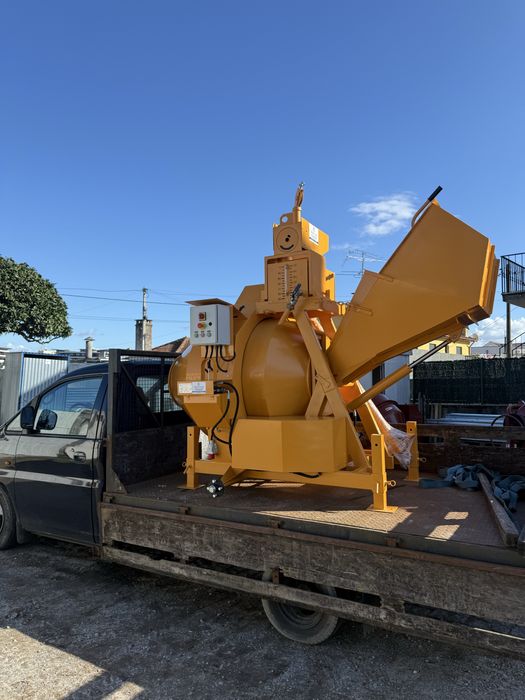 Central Concrete Mixer Betão 400 L, Three-Phase, with New Rake-Type Paddle64729962404226122