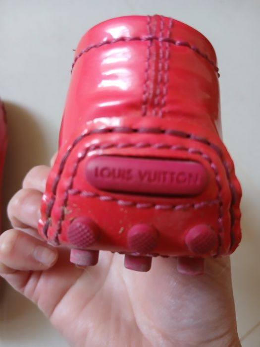Балєтки Louis Vuitton