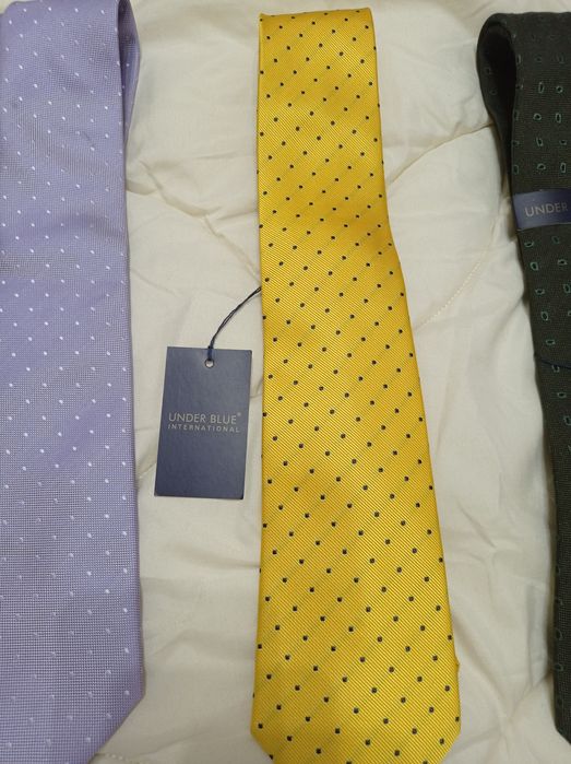 Gravatas Under Blue Amarelo