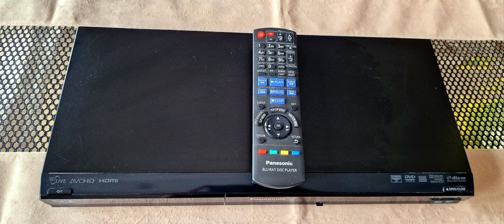 Blu Ray Panasonic DMP-BD65 jak nowy Disc Player