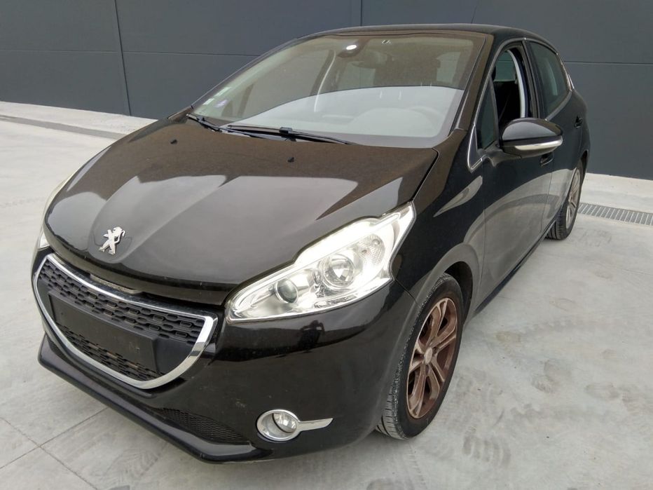 PEUGEOT 208 I - 2012 - Para Peças