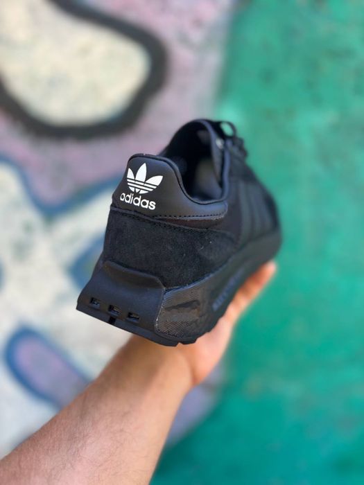 Чоловічі кросівки, мужские кроссовки Adidas Retropy E5 Black White