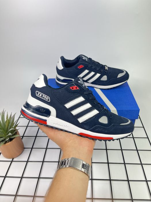 Кросівки чоловічі Adidas ZX 750 сині (41-46) розміри