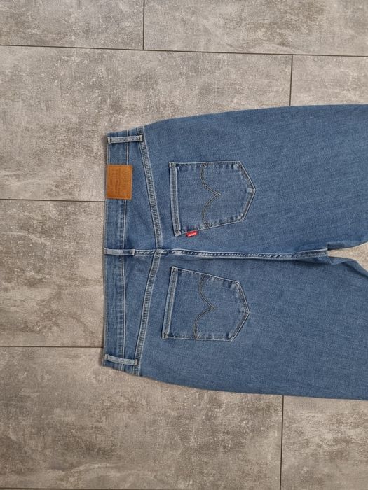 Levis Jeans Wysoki Stan Rurki