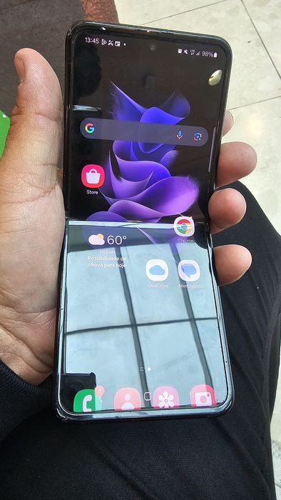 Z Flip 3 dual Sim