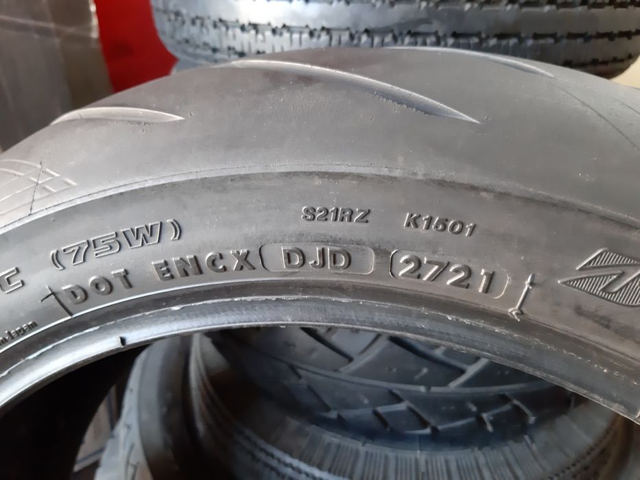 Мото шина 190/55ZR17 Bridgestone Battlax S21 2021р з Німеччини