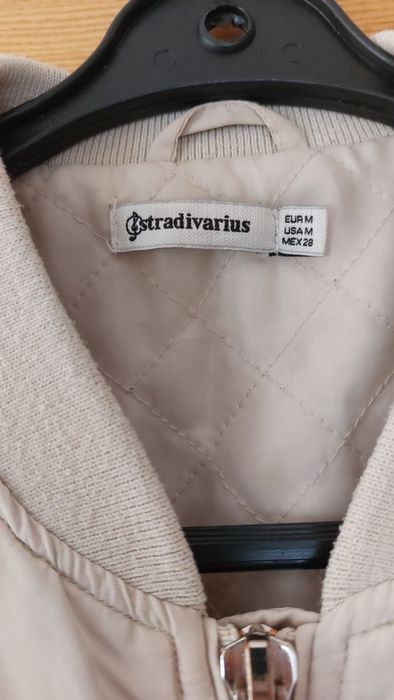 Kurtka przejściowa beżowa kremowa Stradivarius r.M