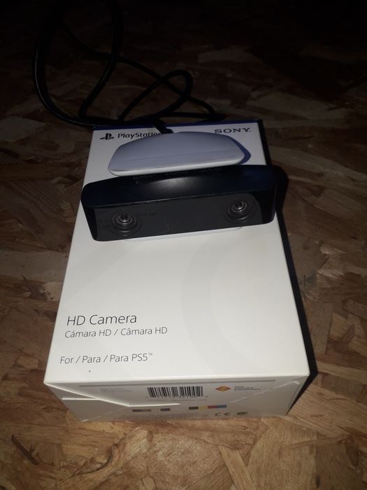 PS5 Camera - Complete and New64553185447171121