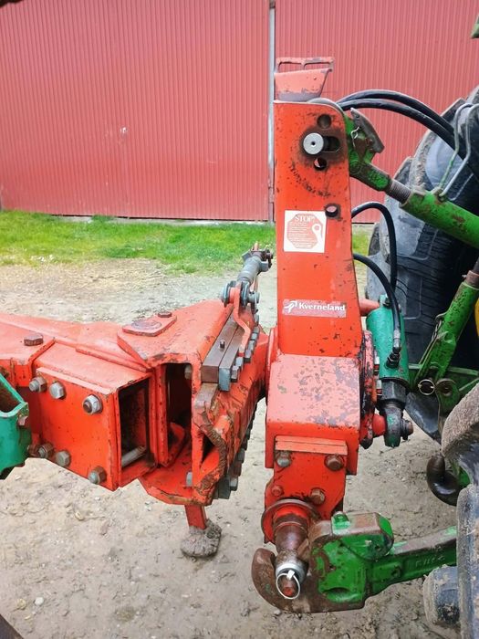 Pług Kverneland LD85