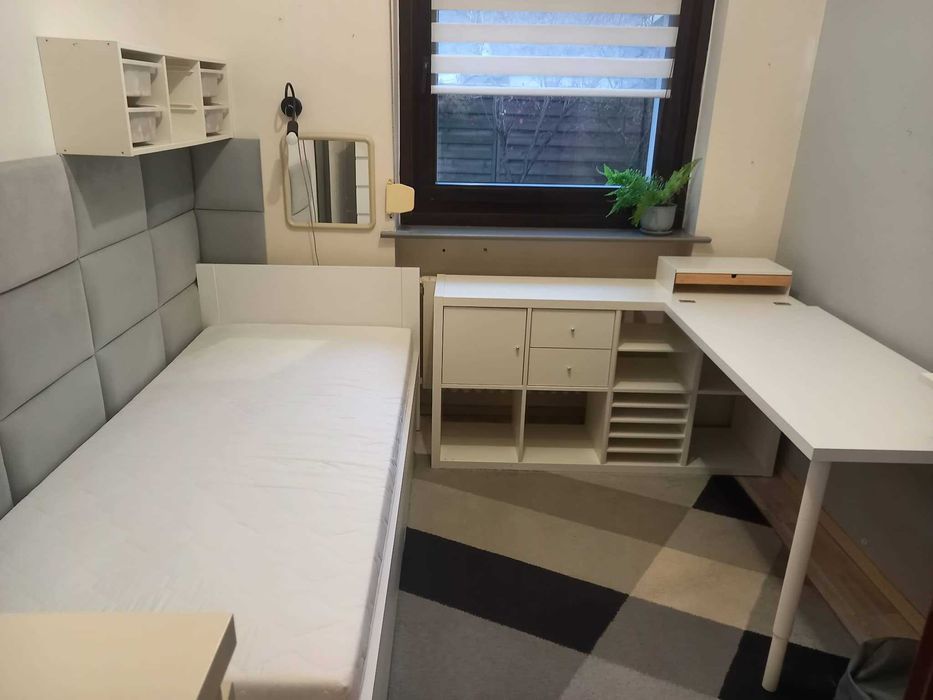 meble młodzieżowe biurko IKEA łóżko szafa białe materac regał 90 200