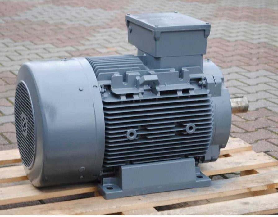 Silnik elektryczny 45kw. 2960obr./min.. SIEMENS