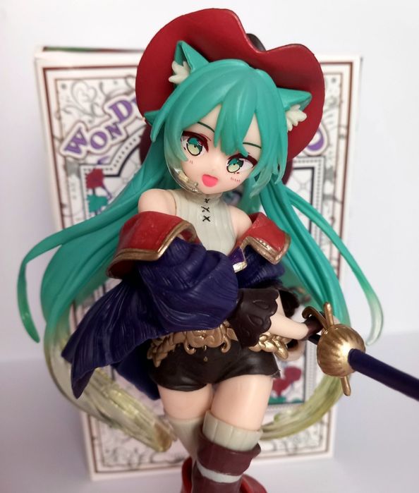 Figurka anime Hatsune Miku Wonderland