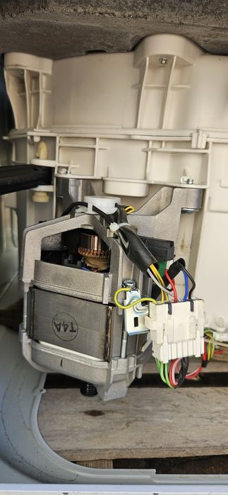 Máquina de lavar roupa 7kg Beko WMB 71031 PTM