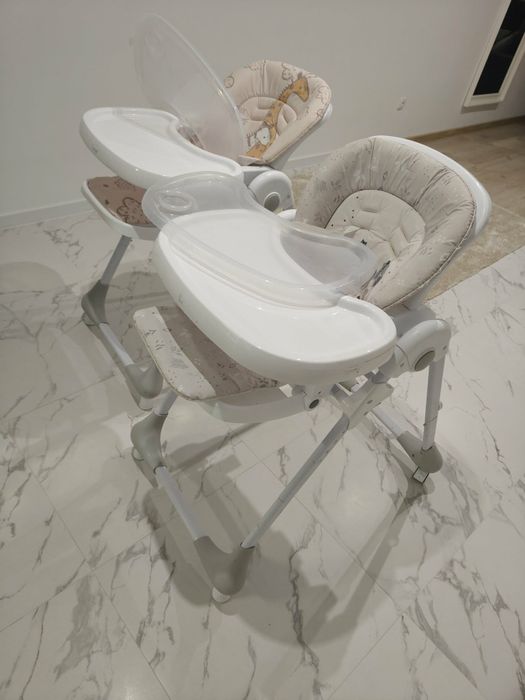 Smiki, śpiący miś,  krzesełko do karmienia