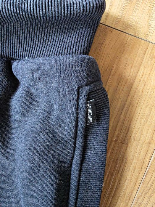 SuperDry -damskie spodnie dresowe rozm 38