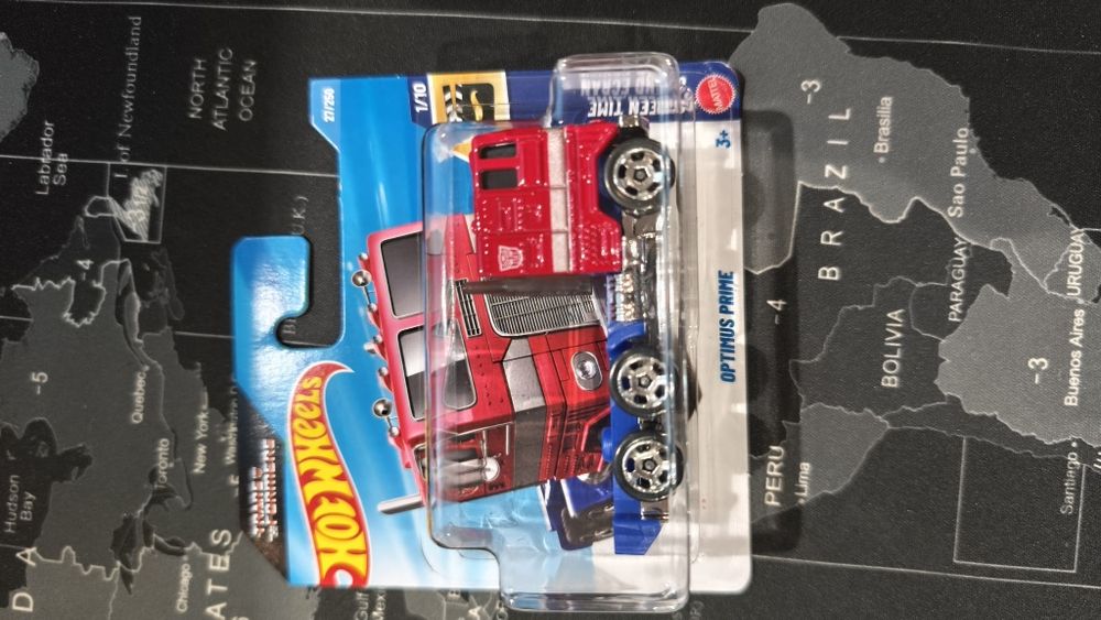 Hot wheels Optimus Prime