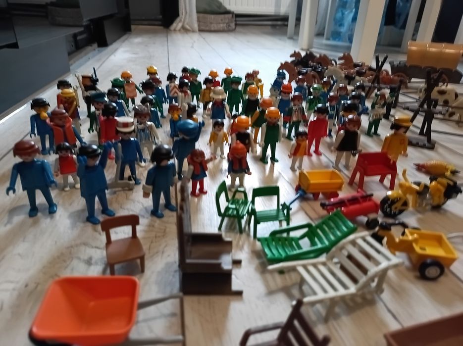 Figurki kolekcjonerskie  Playmobil geobra vintage 1974 wielki zestaw