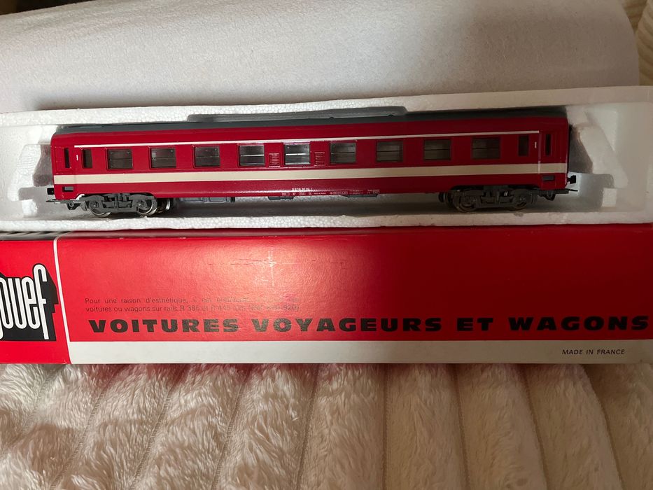 Carruagem vagao comboio Jouef 8670
