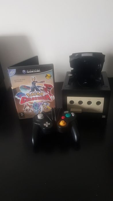 Gamecube preta com cabos + pokemon colosseum sem manual