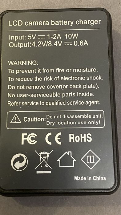 Зарядний пристрій для Olympus, Pentax, Nikon, Casio, Fujifilm