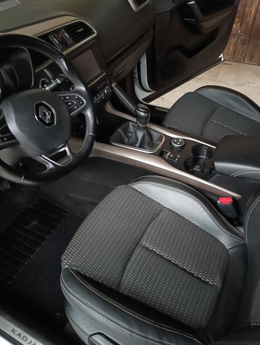 Samochód osobowy marki renault Kadiar