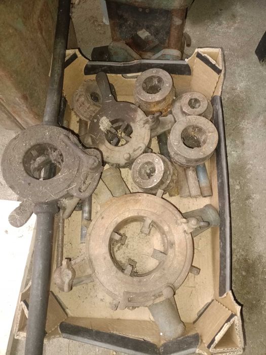 Różności hydrauliczne duża ilość