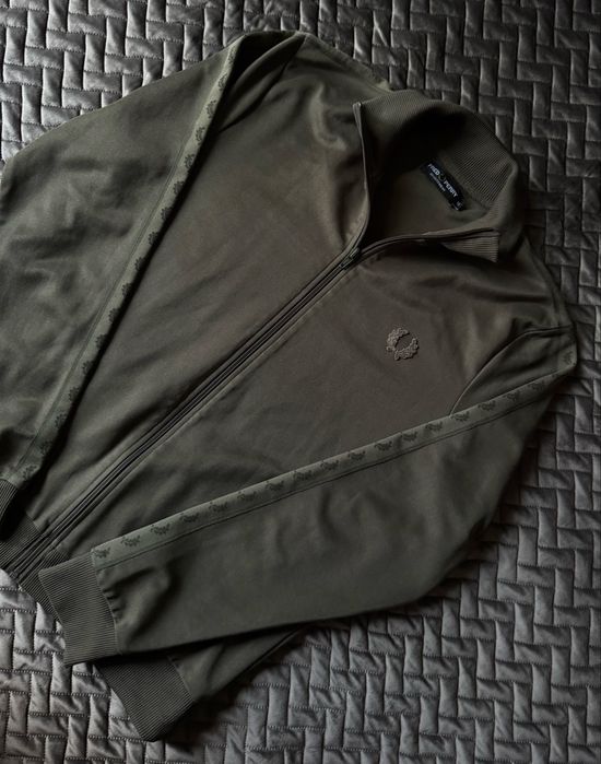 Зипка fred perry оригінал: 500 Кофты Киев на Olx