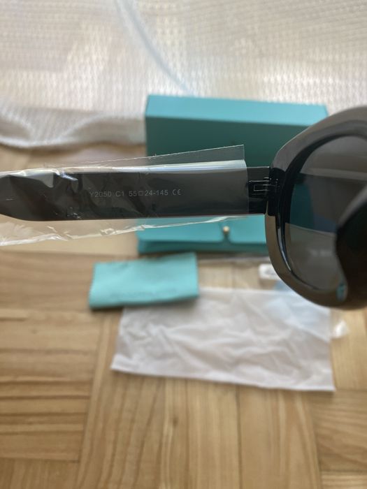 Nowe okulary przeciwsloneczne Emily Westwood